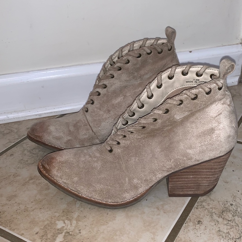 7.5 tan distressed slip on booties